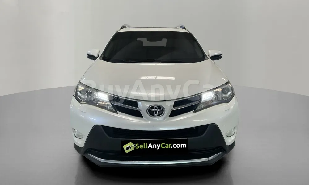 Vehicle photo 1