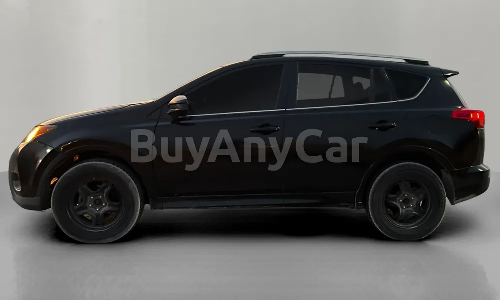Vehicle photo 4