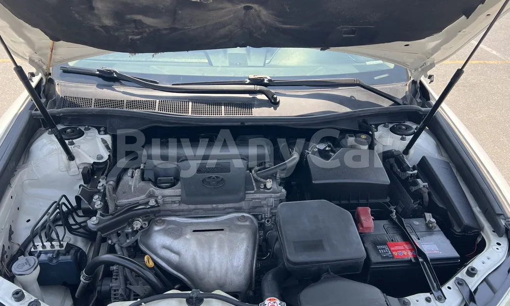 Vehicle photo 6