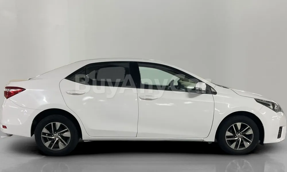 Vehicle photo 3
