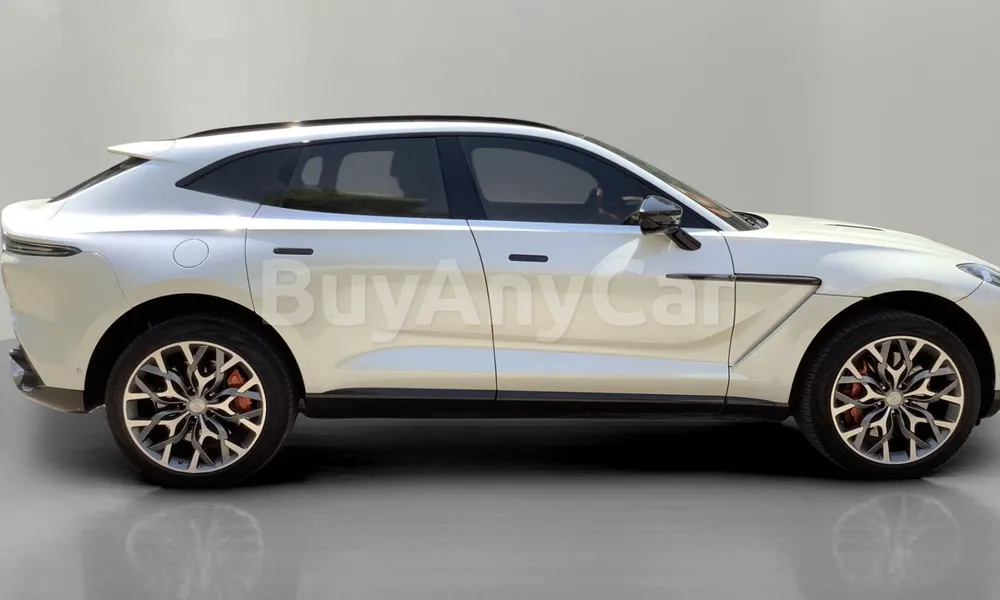 Vehicle photo 3
