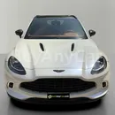 Aston Martin DBX 2021