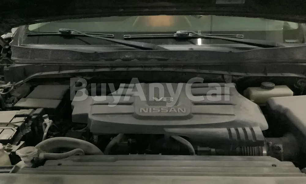 Vehicle photo 7
