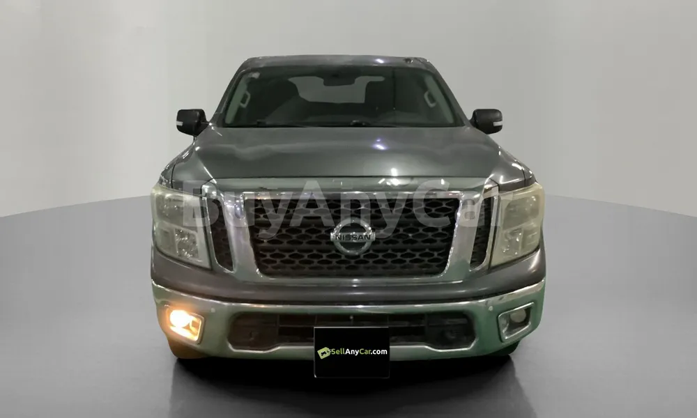 Vehicle photo 1