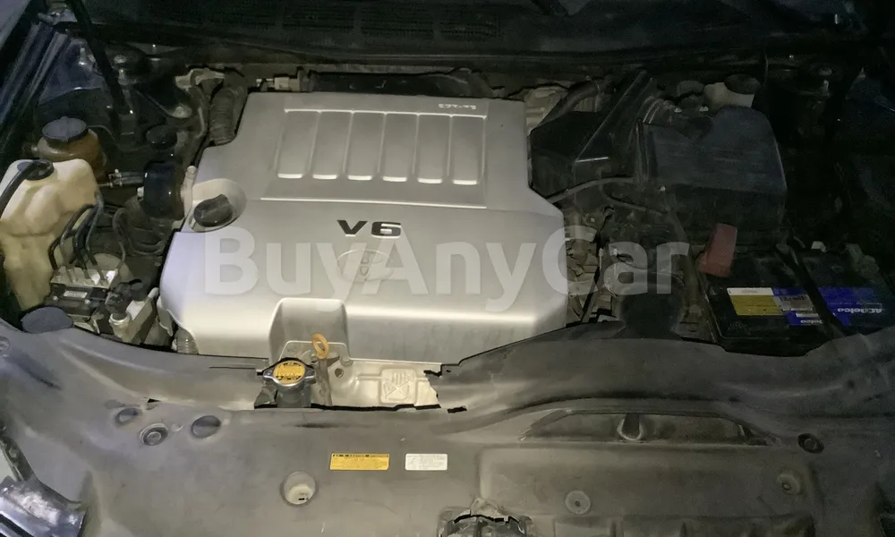 Vehicle photo 6