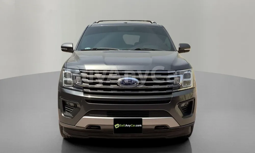 Vehicle photo 1