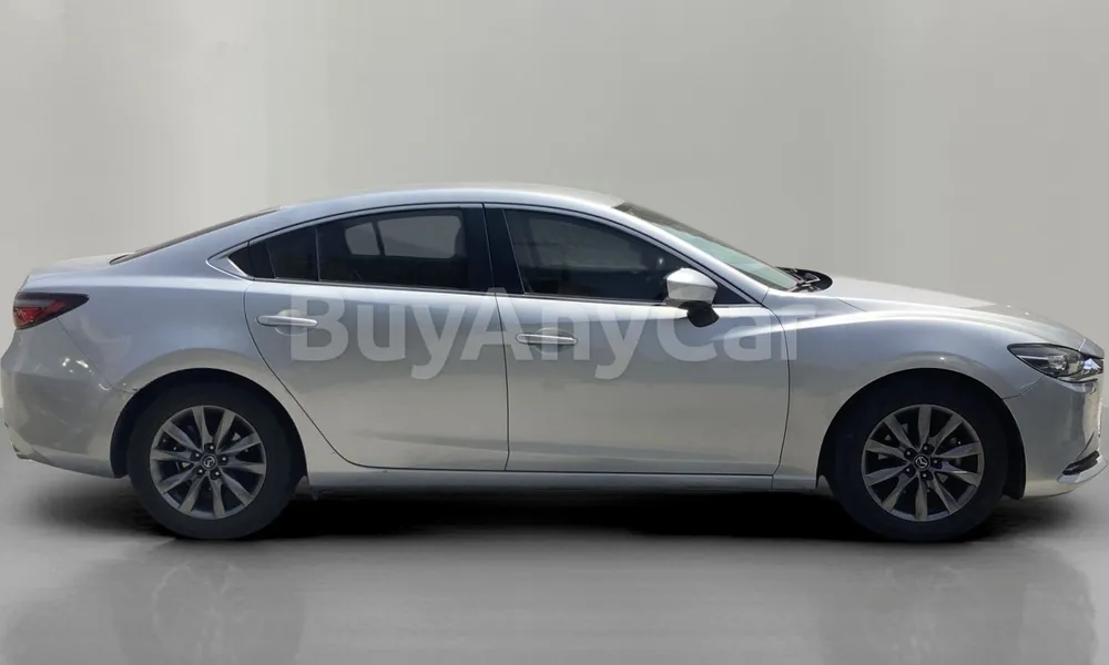 Vehicle photo 3