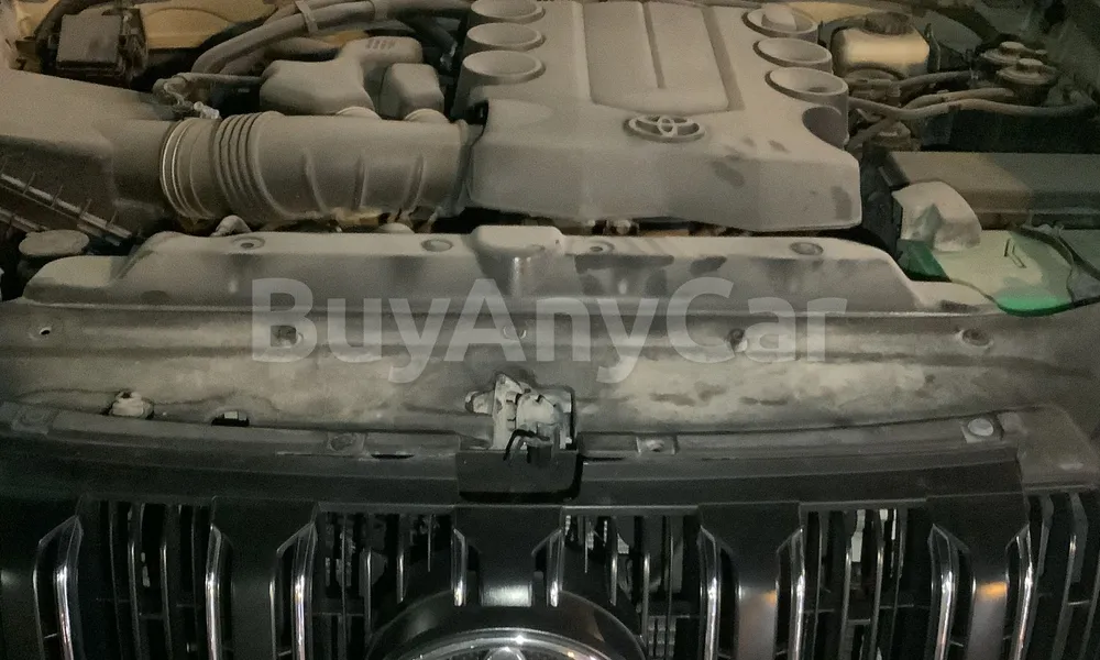 Vehicle photo 6