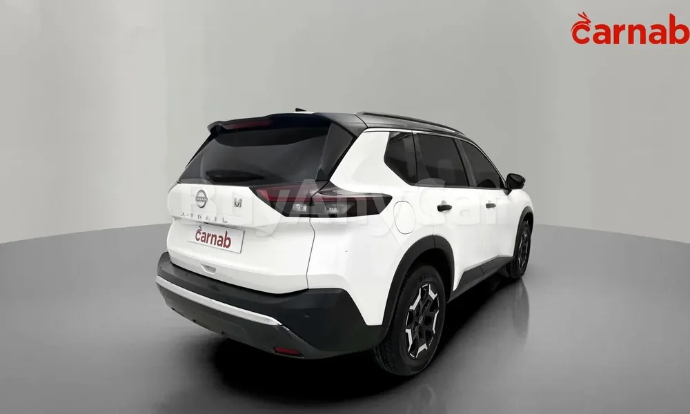 Vehicle photo 5