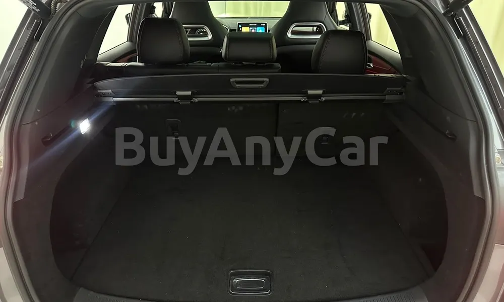 Vehicle photo 14