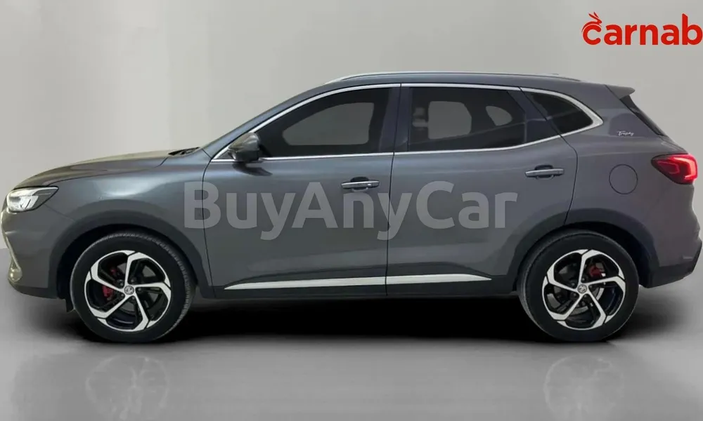 Vehicle photo 4