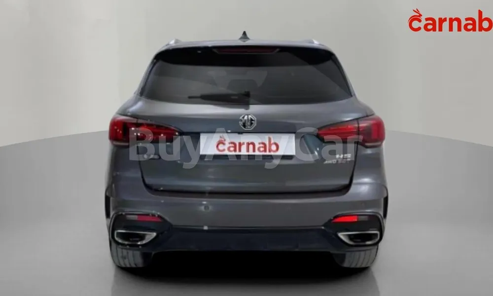 Vehicle photo 2