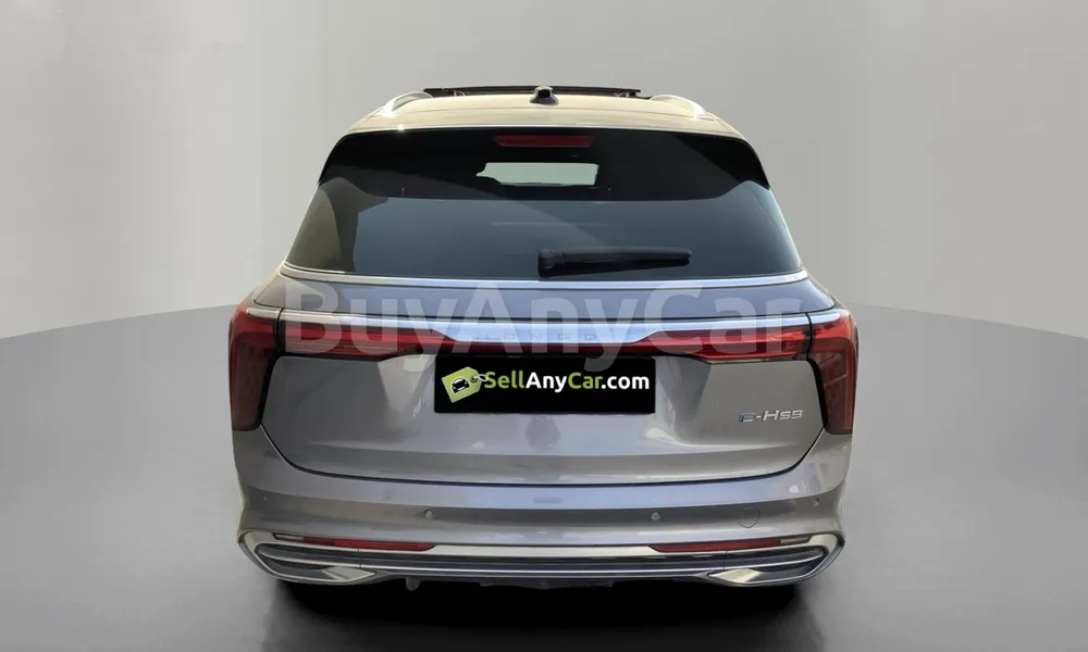 Vehicle photo 2