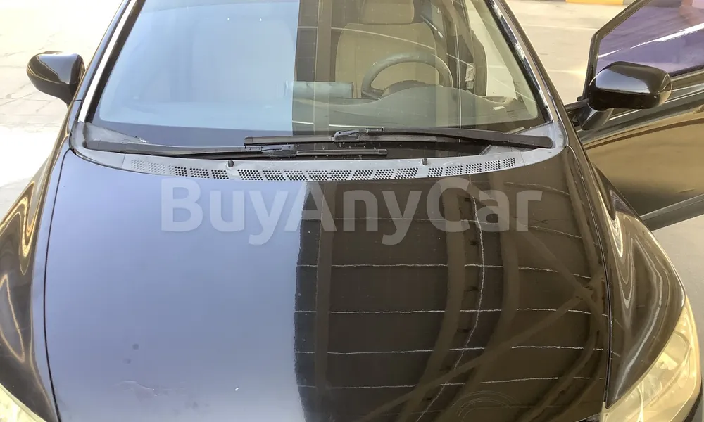 Vehicle photo 6