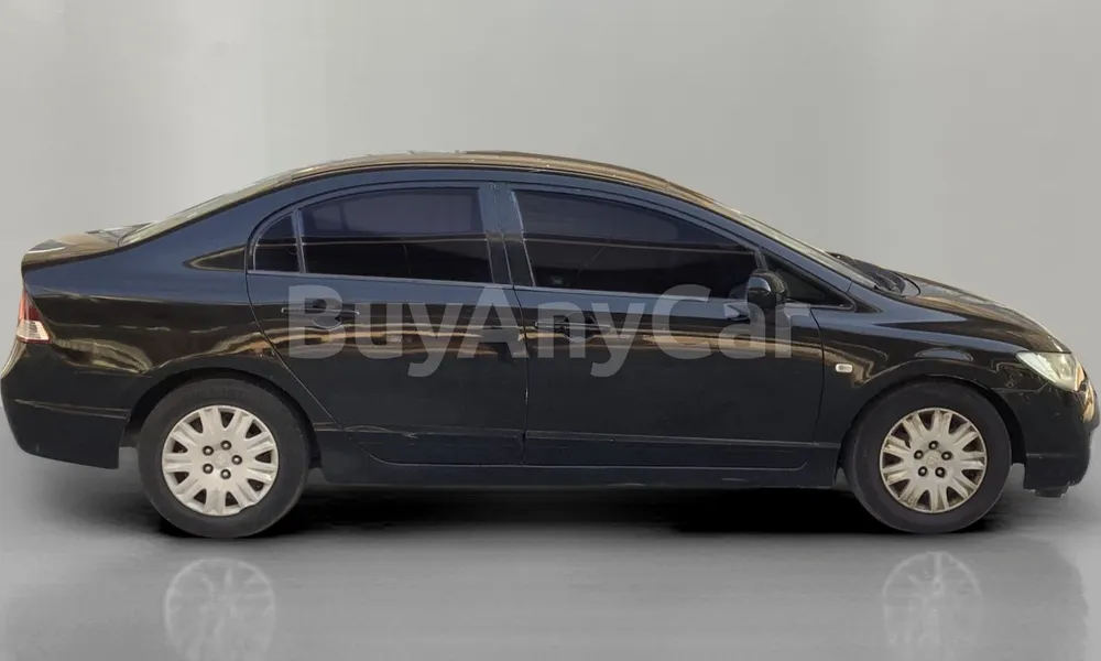 Vehicle photo 3