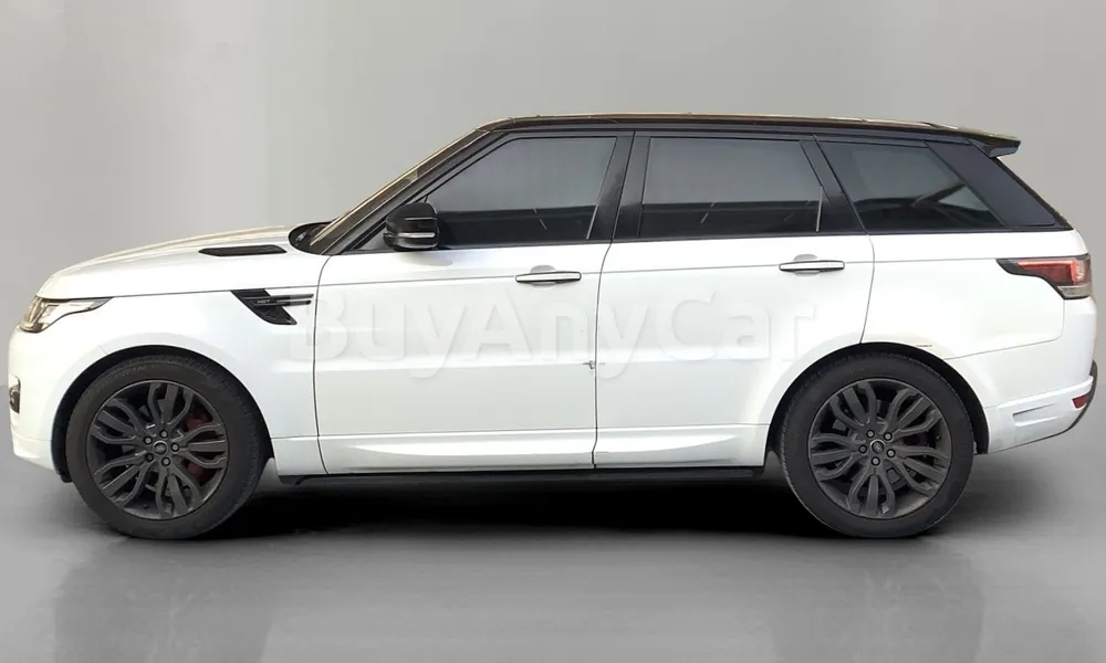 Vehicle photo 4