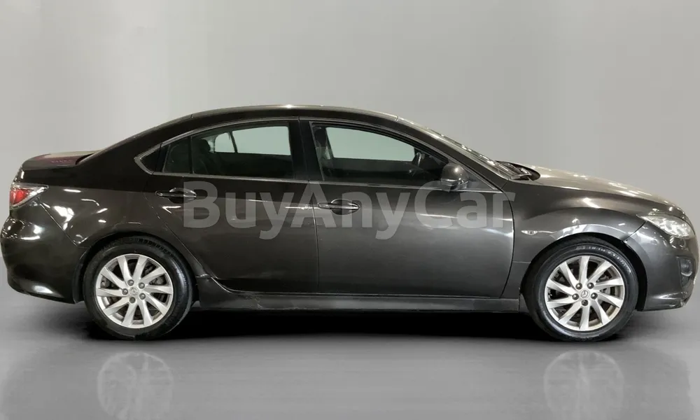 Vehicle photo 3
