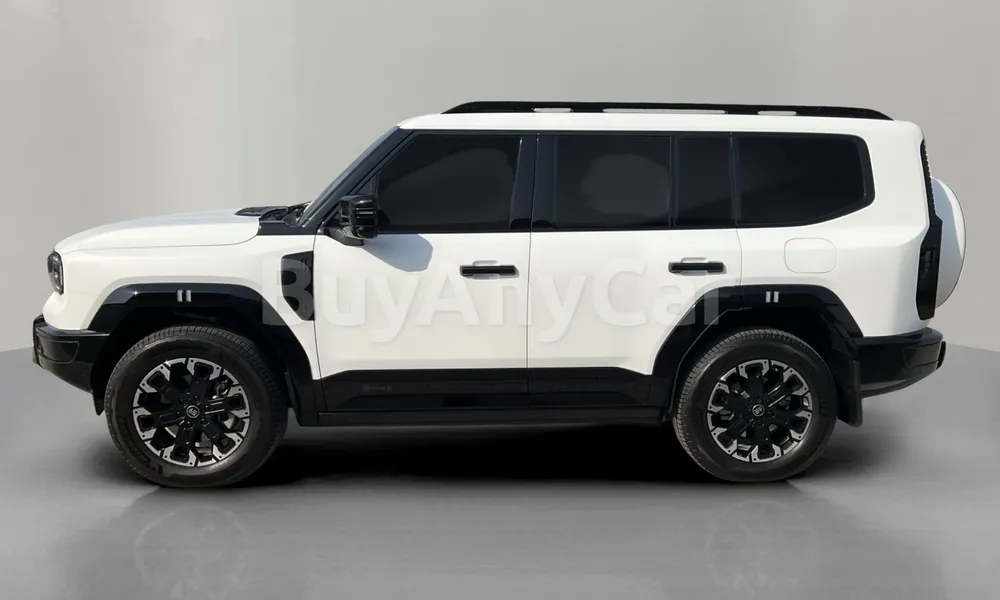 Vehicle photo 4