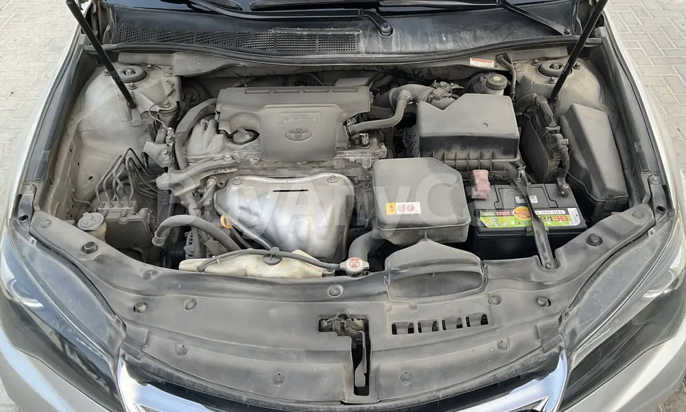 Vehicle photo 7