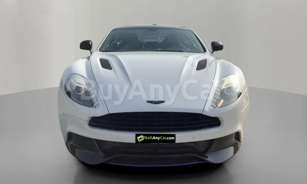 Vehicle photo 1