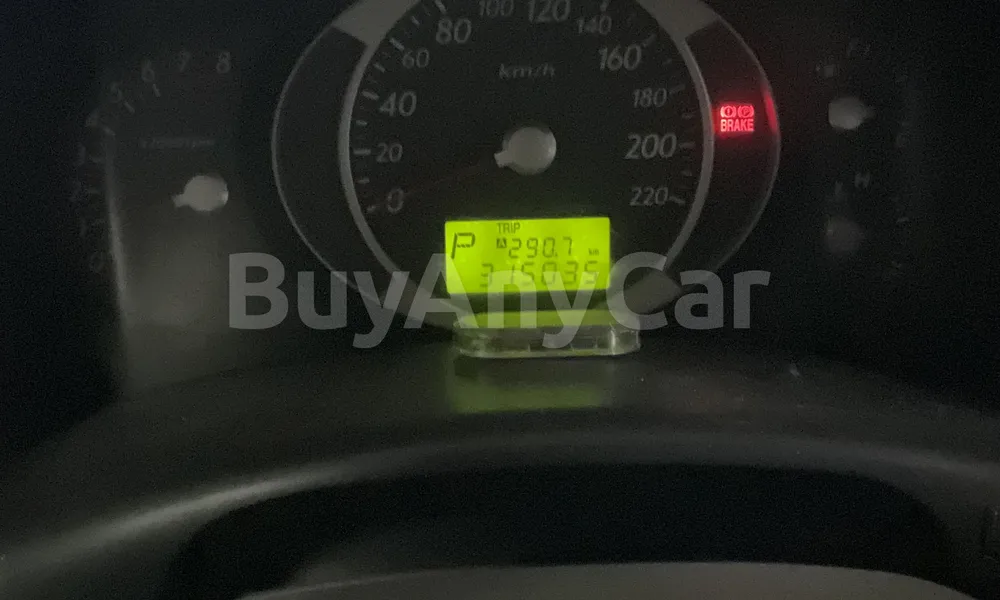 Vehicle photo 7