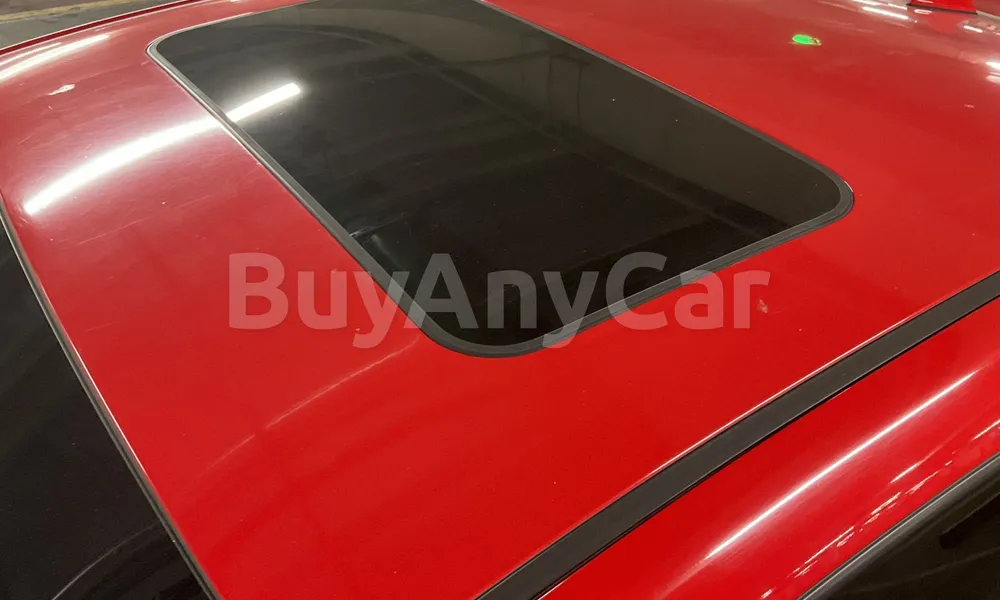 Vehicle photo 5