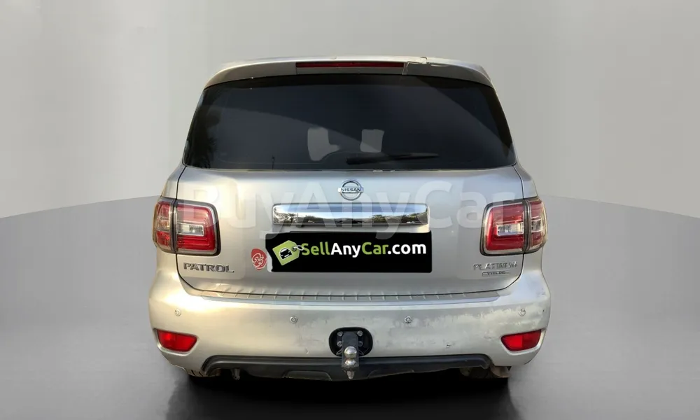 Vehicle photo 2