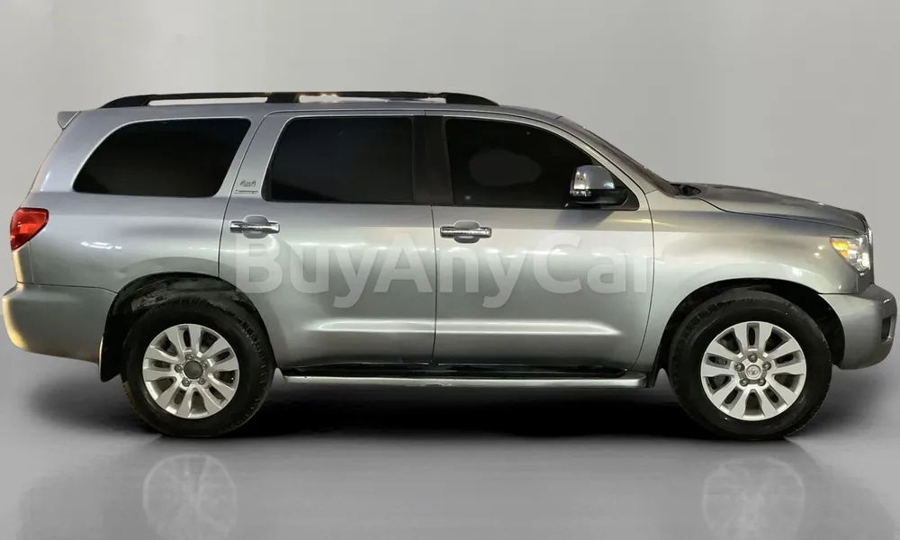 Vehicle photo 3