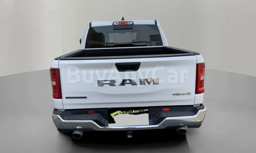 Vehicle photo 2