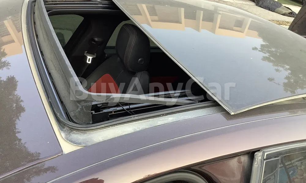 Vehicle photo 5