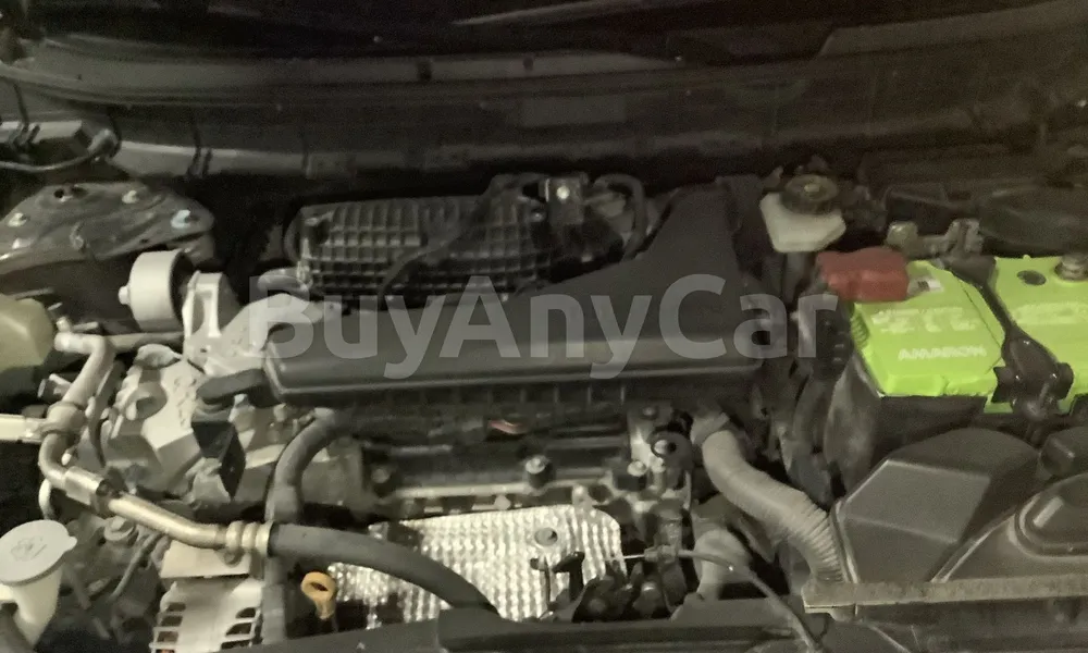 Vehicle photo 6