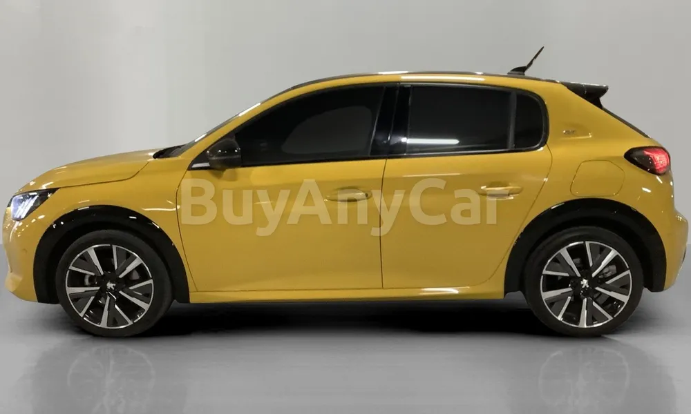 Vehicle photo 3