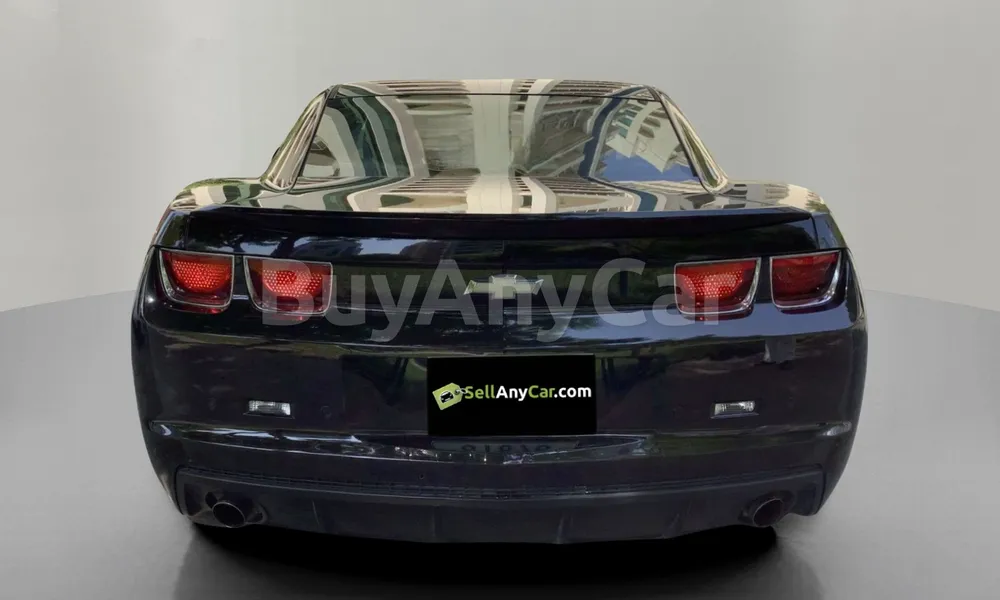 Vehicle photo 2
