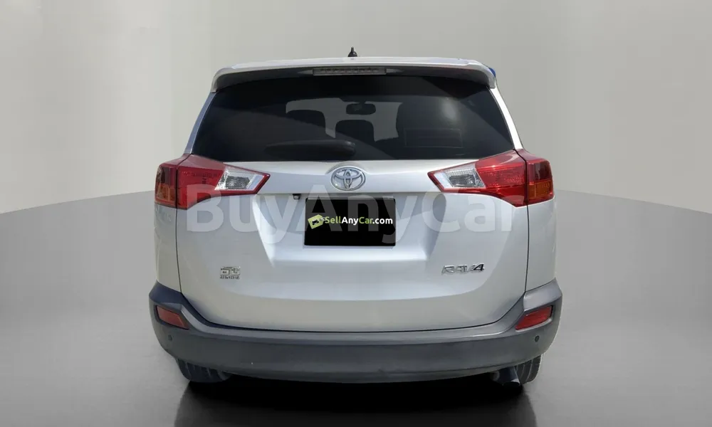 Vehicle photo 2