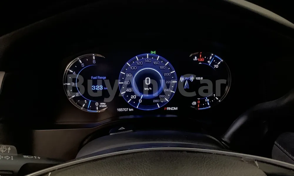 Vehicle photo 6