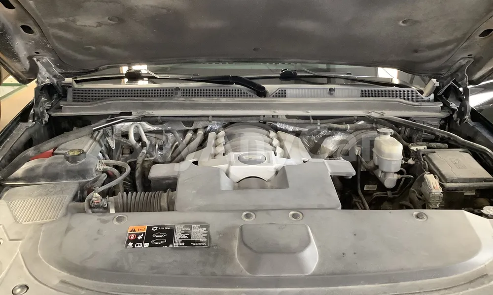 Vehicle photo 7