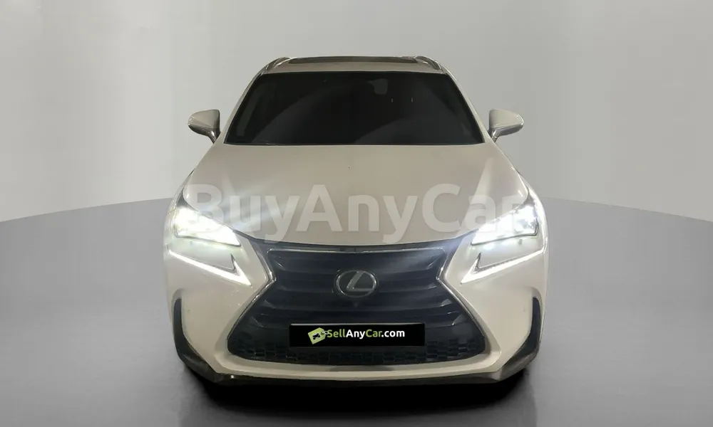 Vehicle photo 1