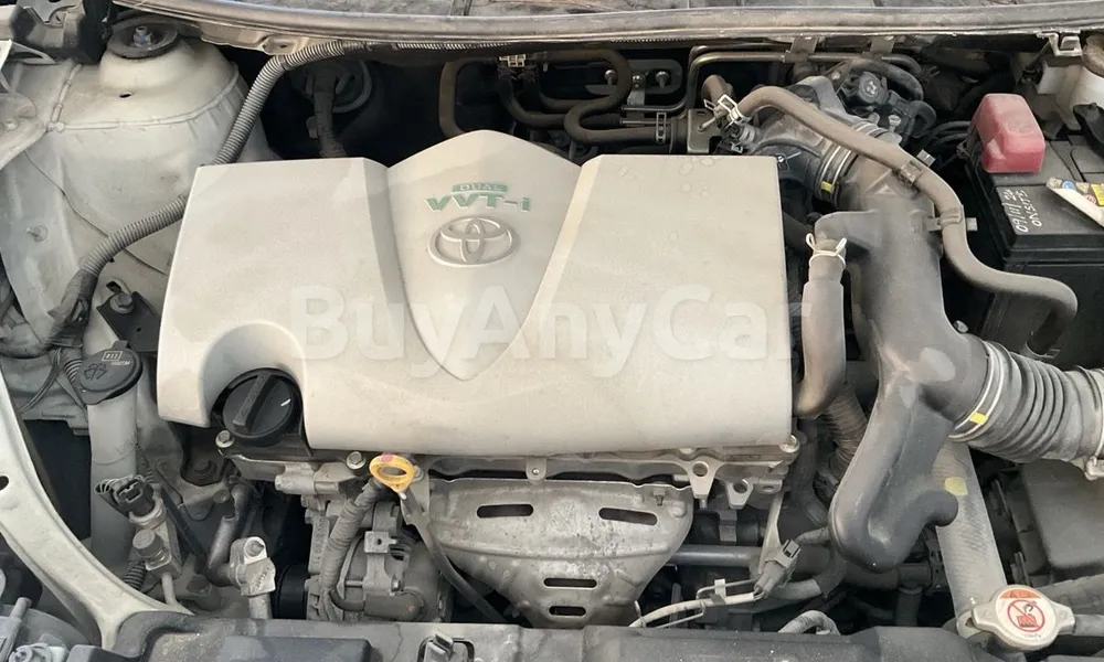 Vehicle photo 6