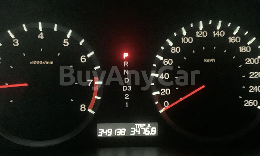 Vehicle photo 7
