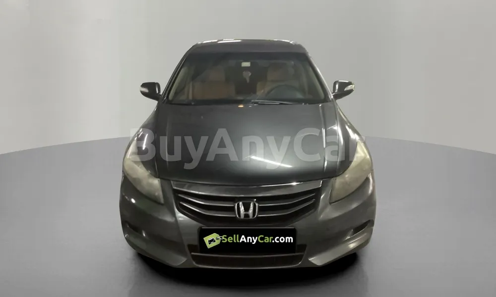 Vehicle photo 1