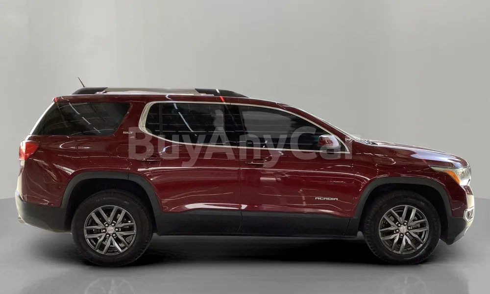 Vehicle photo 4