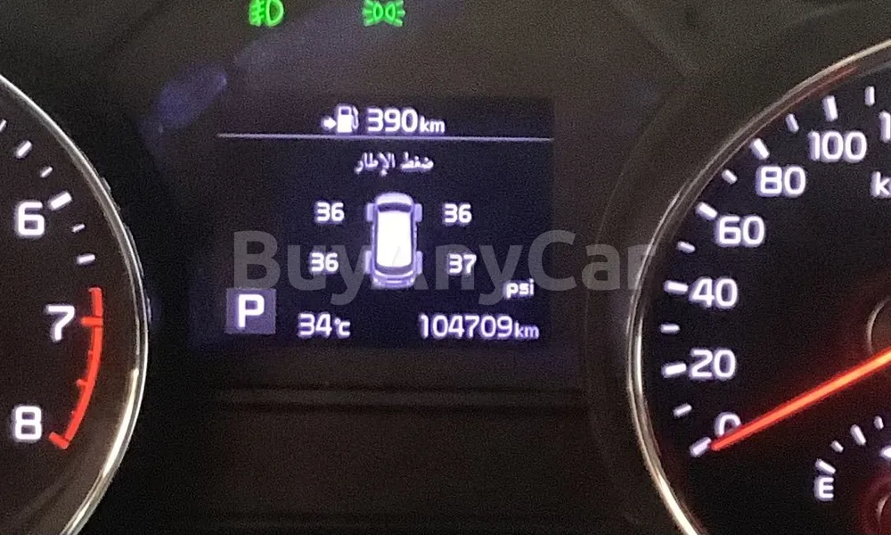 Vehicle photo 5