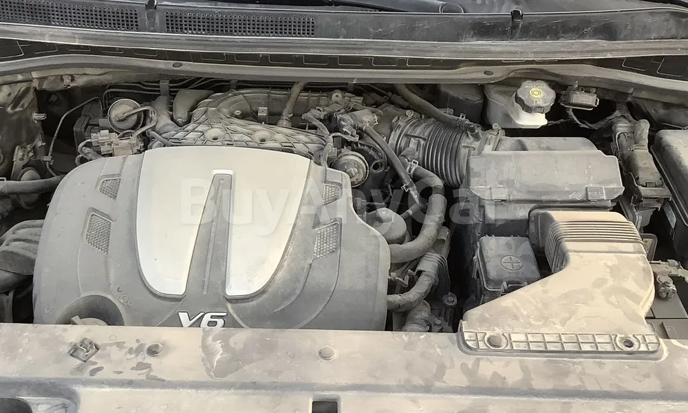 Vehicle photo 6