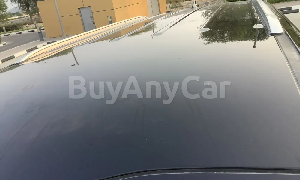 Vehicle photo 7