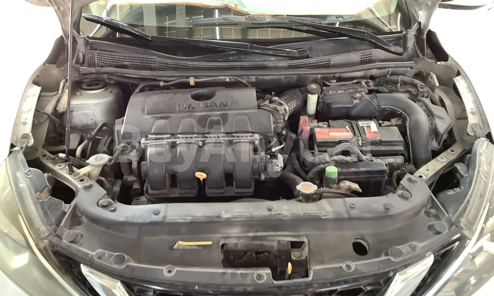 Vehicle photo 7