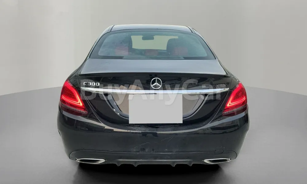 Vehicle photo 2