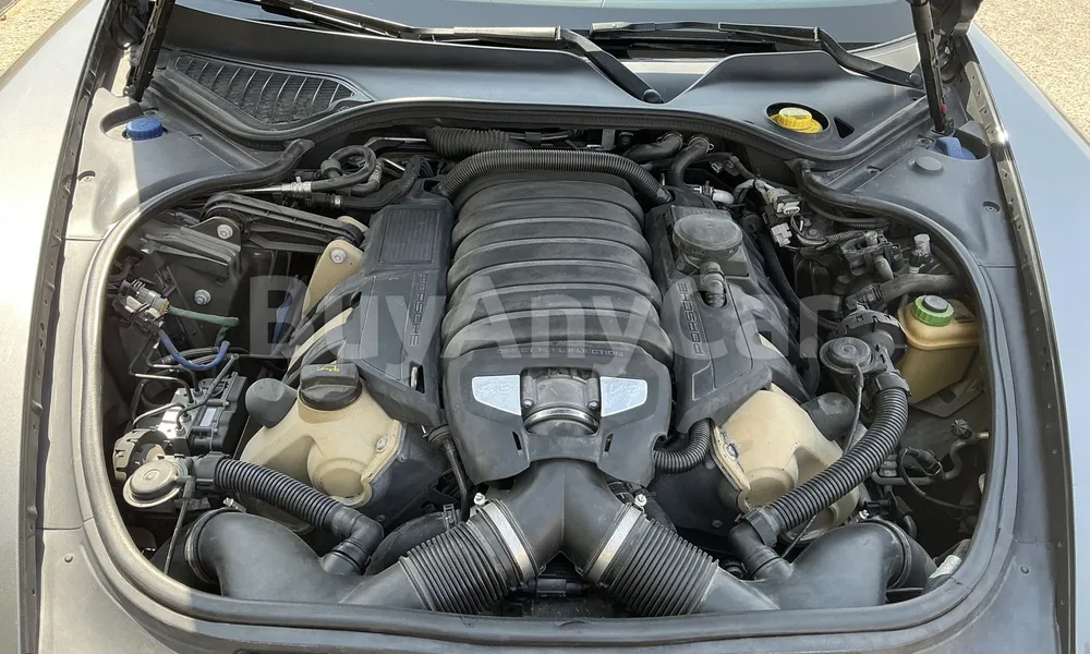Vehicle photo 5