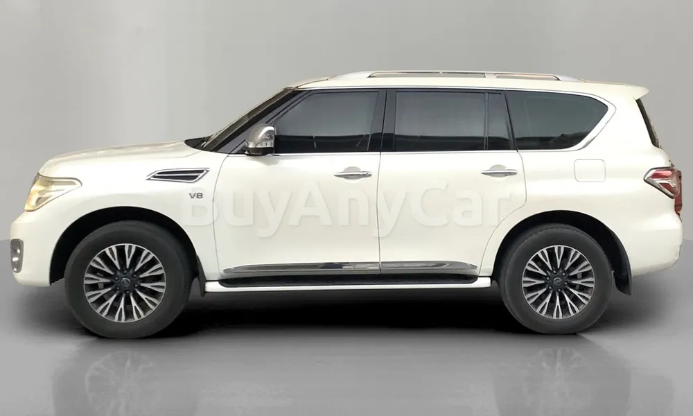 Vehicle photo 4