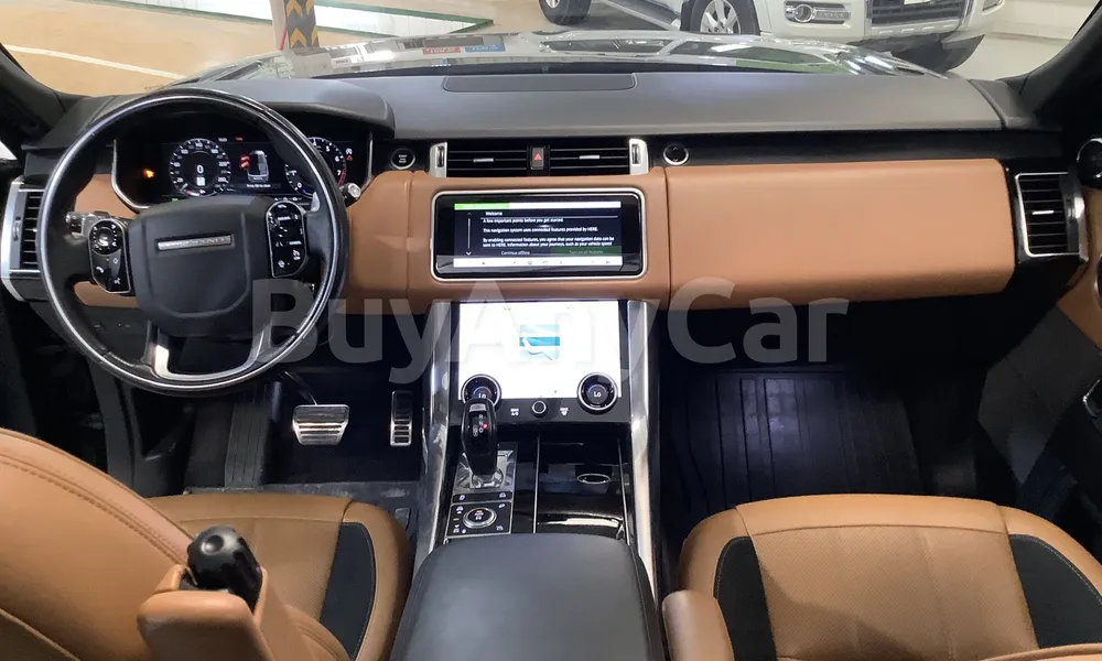 Vehicle photo 9