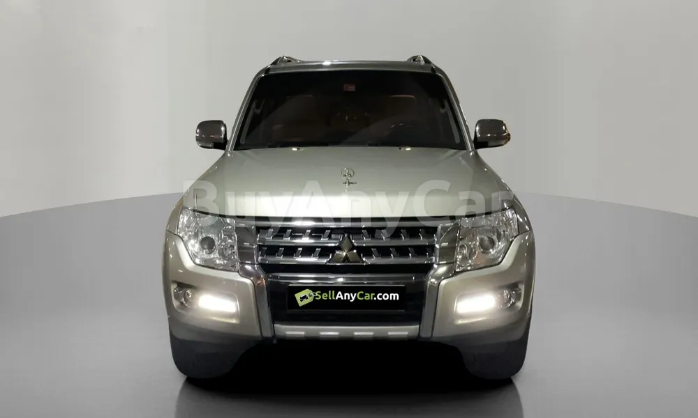 Vehicle photo 1